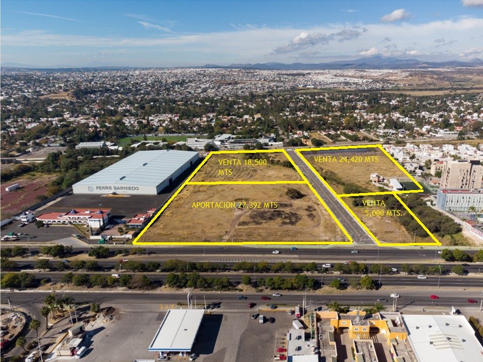 VENTA Terreno de uso Mixto 18,500 mts.   Av. Paseo de la República, Col. El Salitre, Querétaro, Qro.