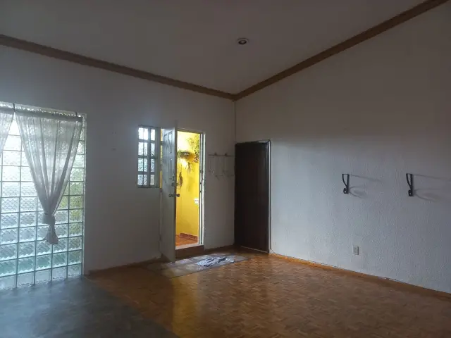 Renta.  Departamento de 3 recámaras Planta alta en  Fracc. Los Pájaros,  Corregidora, Querétaro.
