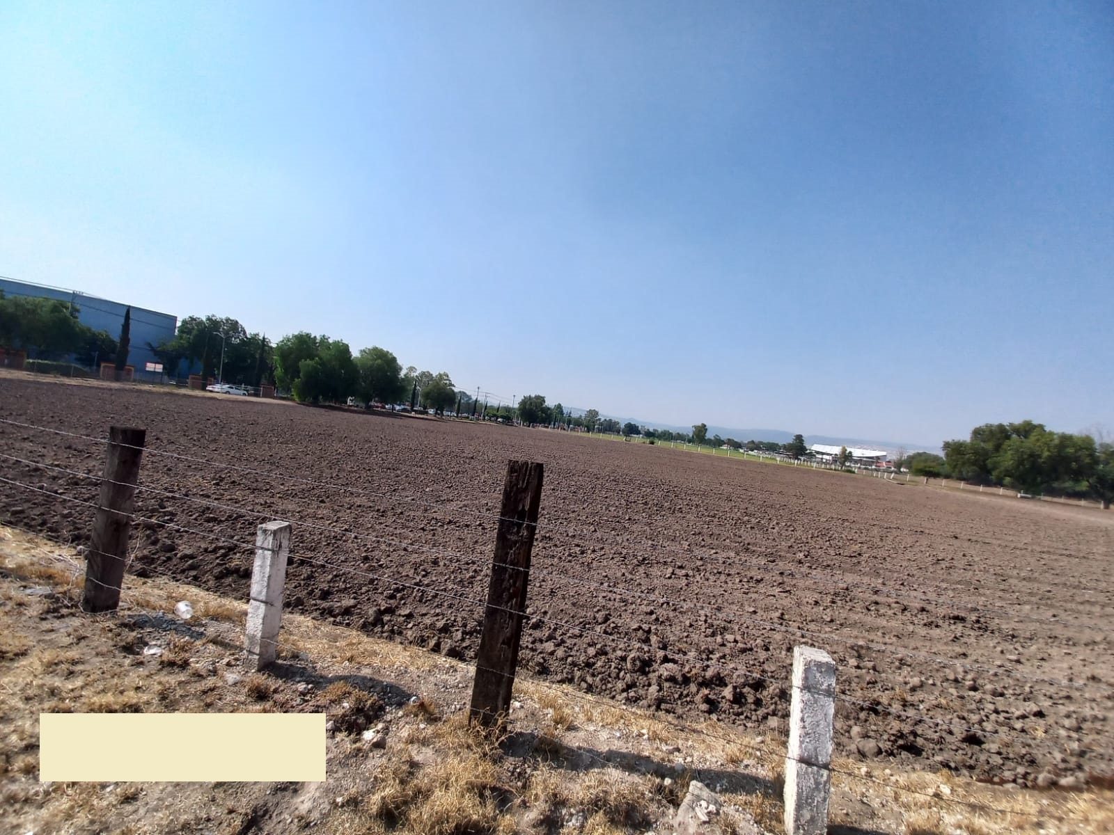 Venta Terreno desde 1 hectárea hasta 3 hectáreas frente al CAM. Corregidora, Qro.